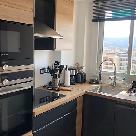 Cosy 42m With Balcony View And Wifi Apartment Cannes